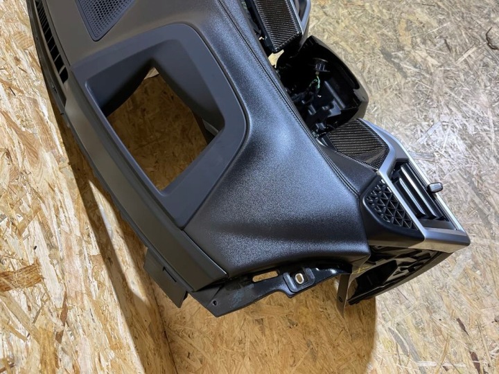 фото №15, Консоль торпедо подушка ремни bmw x5 g05 lci x6 g06 рестайлинг 23r м-пакет проекционный дисплей oem номер