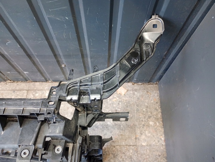 фото №9, 8y0805588a усилитель ремня перед audi a3 8y