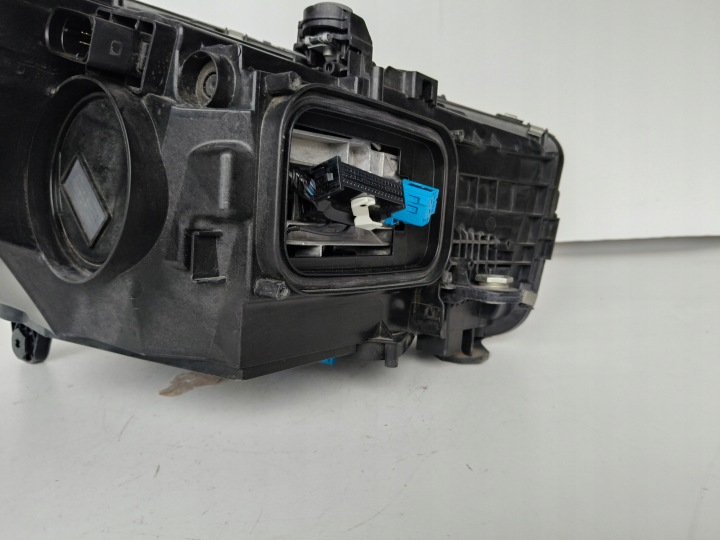 фото №8, Фара ліва mercedes c-klasa w206 21- повний led digital light