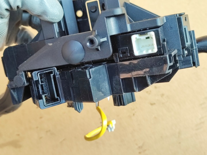 фото №10, Kuga mk1 рестайлинг 2.0 tdci переключатель комбинированный лента