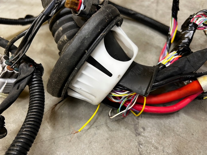 фото №7, Установка електричний джгут передня головна tesla модель 3 дорестайлінг rwd