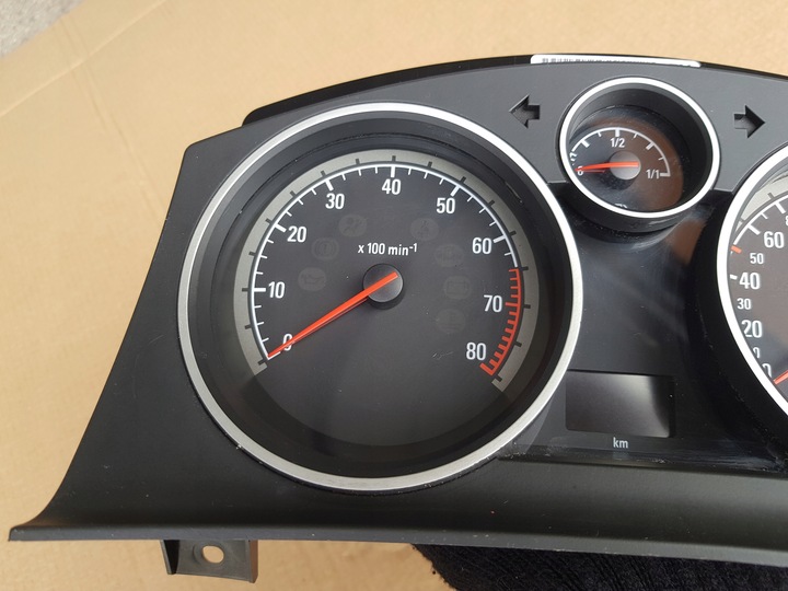 фото №9, Спидометр приборы opel zafira b astra h 1.4 1.6 1.8 бензин 13267542 исправный