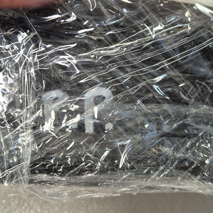 фото №8, Volkswagen touareg ii 7p6837902 перед сторона правая планка стёкла купе