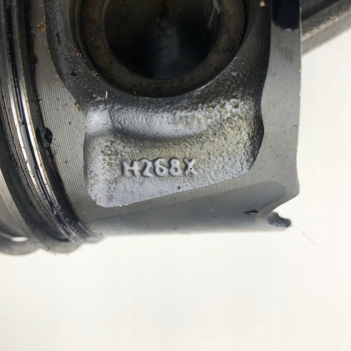 фото №9, Поршень шатун jaguar xf xj 350 2.7 td 8165e x268x