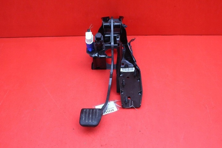 фото №1, Педаль педали тормоз 31317314 volvo xc70 2 ii 07-13