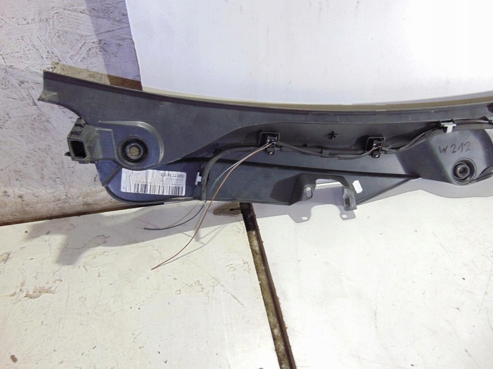 фото №6, Панель под лобовым стеклом mercedes w212 a2128301213