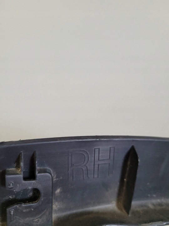 фото №11, Tesla y планка крила праві зад права накладка na крило 1658698-00-a