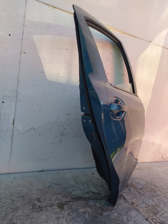 фото №6, Toyota yaris iii 3 двері праві праве зад задні