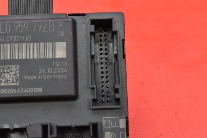 фото №8, Блок управления  модуль дверь правая перед 4l0959792b audi q7 4l 05-09