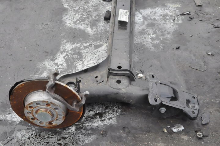 фото №7, Cupra seat leon универсал подвешивание задние балка зад подвешивание 5q0501049bj