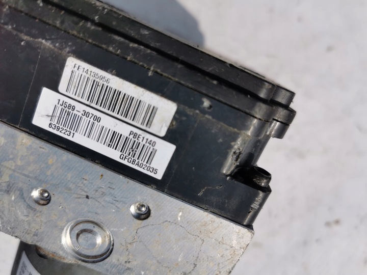 фото №9, Hyundai i20 1.4b 58910-1j220 1j589-30700 насос abs