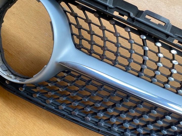 фото №3, Mercedes c w205 amg 15- решётка радиатора решётка каркас решётка радиатора a2058804583