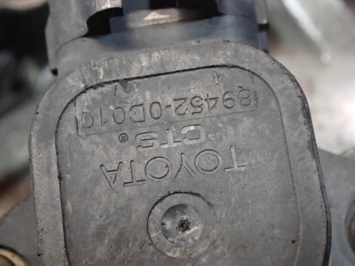 фото №7, Toyota yaris i 99-03 1.0 68km дросельна заслінка 22210-0j010