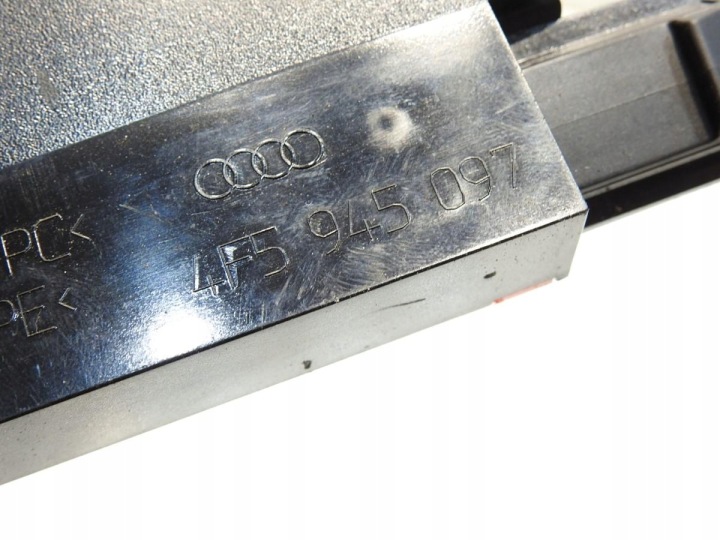 фото №6, Світло stop сплаву audi a6 c6 4f5945097