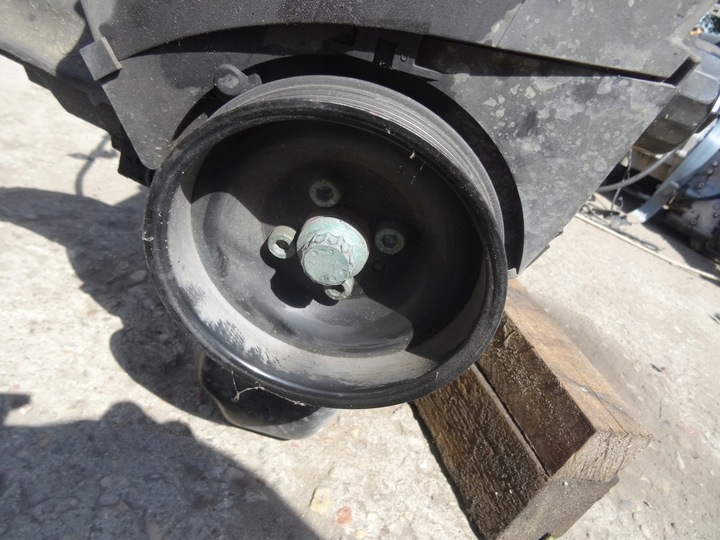 фото №1, Ibiza 1.4mpi колесо ременное