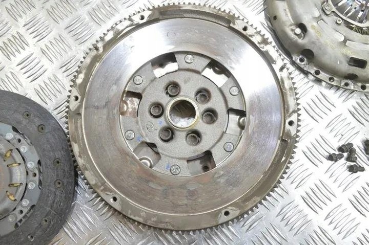 фото №9, 03g141025f audi комплект зчеплення