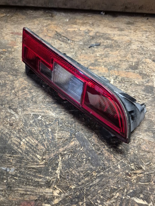 фото №6, Bmw i01 i3 лампа задняя w бампер правая lub левая 7304044 7304043