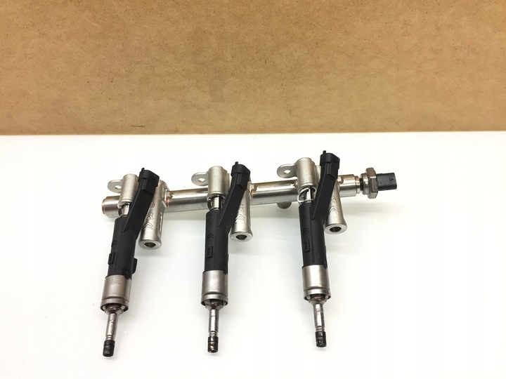 фото №1, Citroen c4 iii 20- планка вприскувальний форсунки 1.2thp