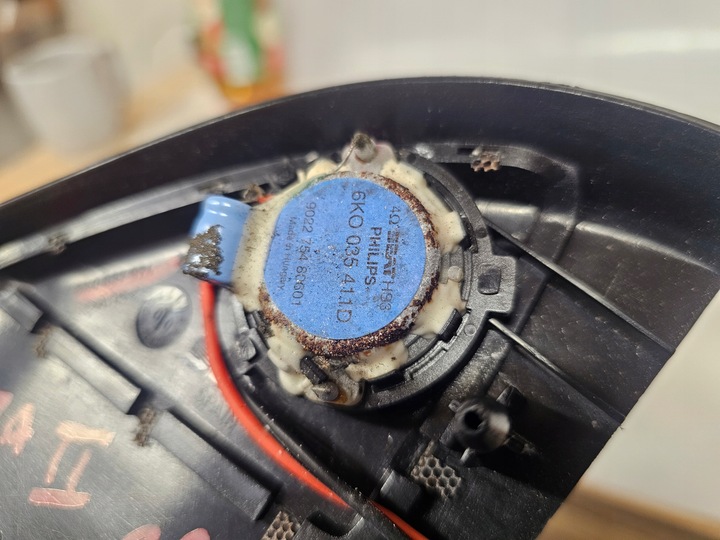 фото №10, Seat ibiza ii треугольник защита зеркало динамик правые 6k0837974 6k0035411d