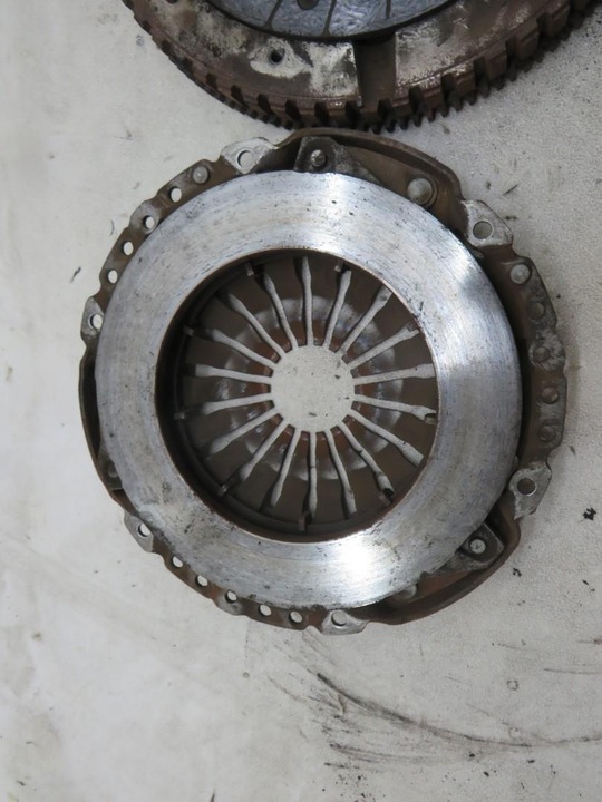 фото №6, Зчеплення диск притиск clio iv 1.5 dci 302056841r