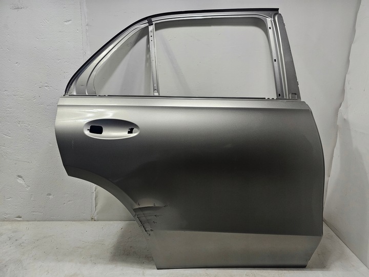 фото №1, Двері праві зад задні mercedes gle w167