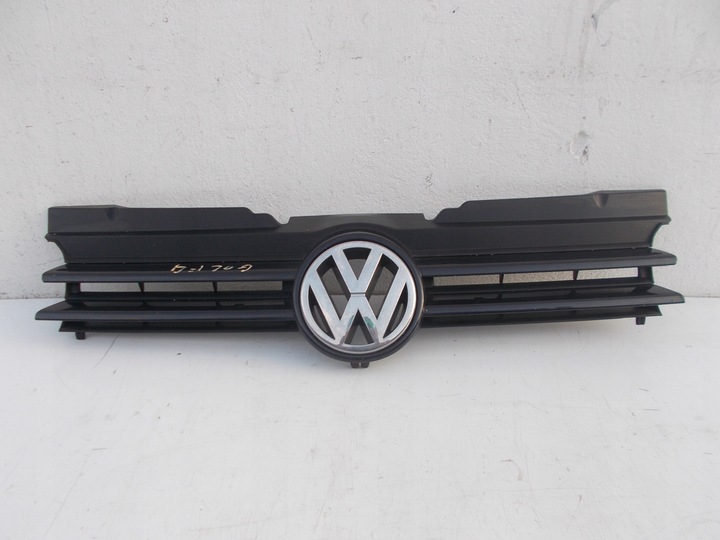 фото №1, Решётка решётка радиатора значок vw golf iv cabrio кабриолет