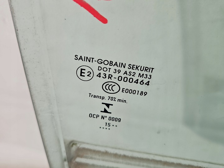 фото №2, Скло двері зад права infiniti q30 hb 5d 15-19