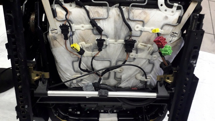 фото №14, Сидіння диван audi a4 b6 sedan combi 2000-2005 з підігрівом