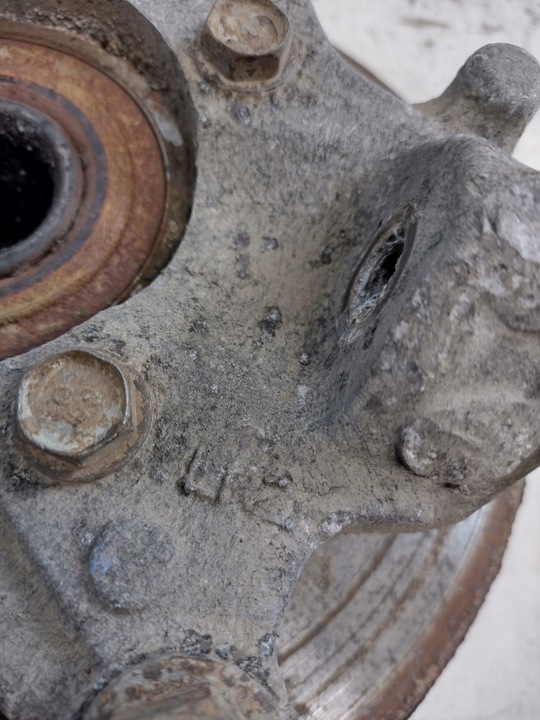 фото №8, Поворотна опора, ступиця правий перед chrysler voyager iv 2,8 crd