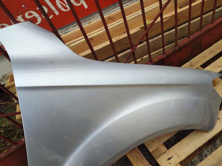 фото №7, Крило праве aluminiowy перед audi q7 4l 03.06-08.15r код фарби lz7g