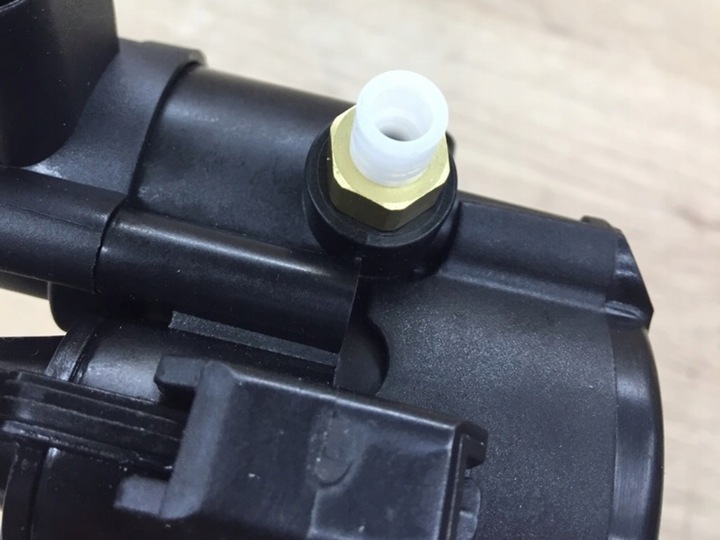 фото №9, Компрессор подвешивание a2123200104 do mercedes benz e sedan универсал w212