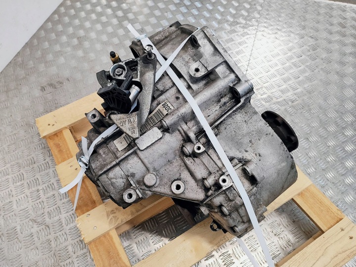 фото №9, Audi a3 s3 8v 2015 механическая 6-ступенчатая коробка передач коробки передач