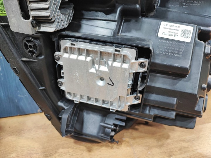 фото №13, Фара kia sportage 92102r2100