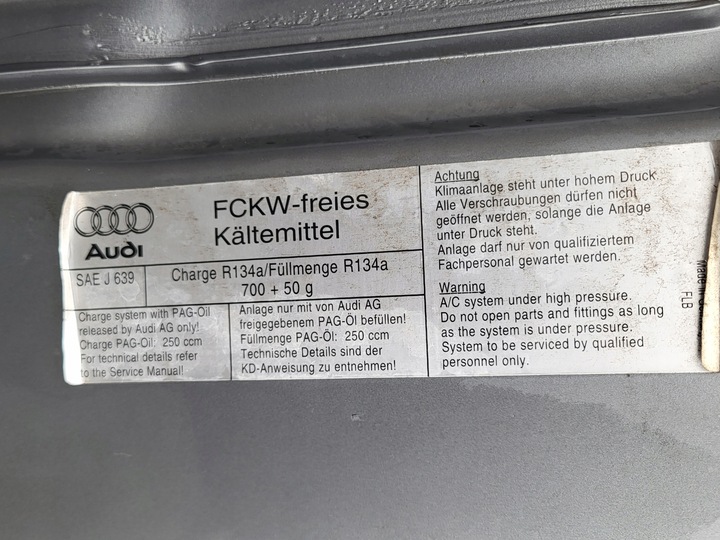 фото №7, Капот кришка двигуна решітка решітка радіатора засув омивачі audi a4 b5 8d0 срібна