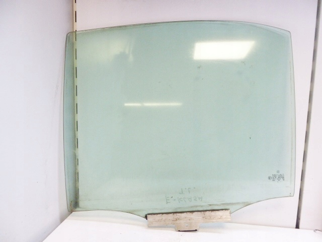 фото №1, E клас w210 скло двері зад ліва зелена sedan