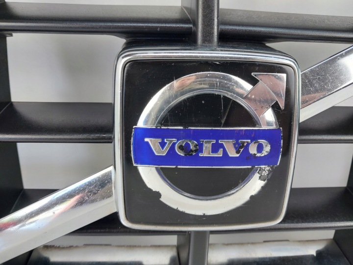 фото №9, Решітка решітка радіатора 30678682 volvo xc70 ii