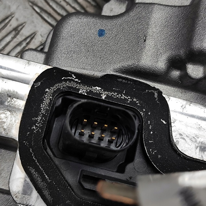 фото №8, Audi q4 sportback e-tron 2023 инвертор / преобразователь напряжения