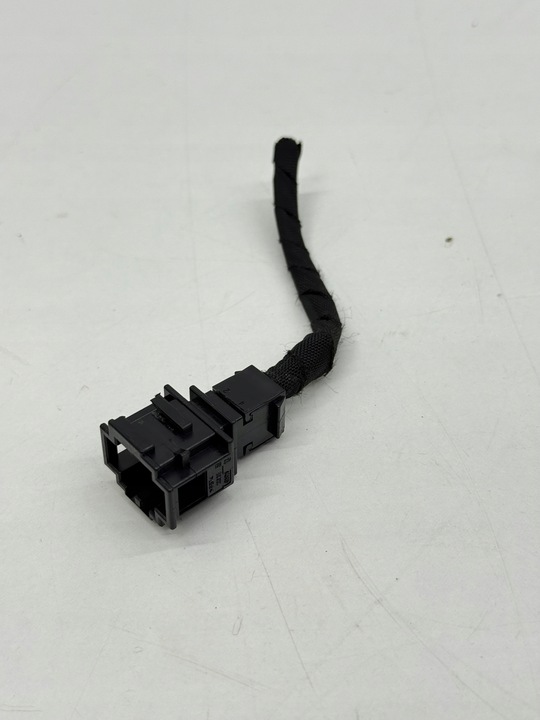 фото №5, Audi volkswagen seat skoda штекер разъём соединитель + шланг 1j0972732