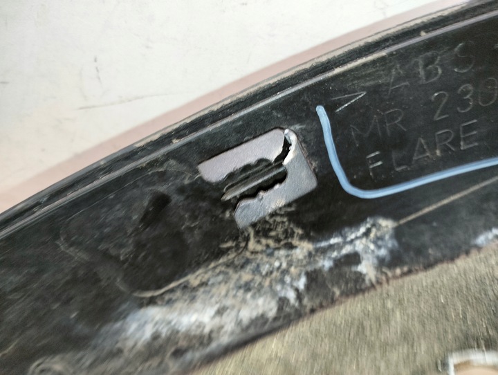 фото №10, Планка крыльев левая перед mitsubishi pajero shogun годы 1999-2006 x24