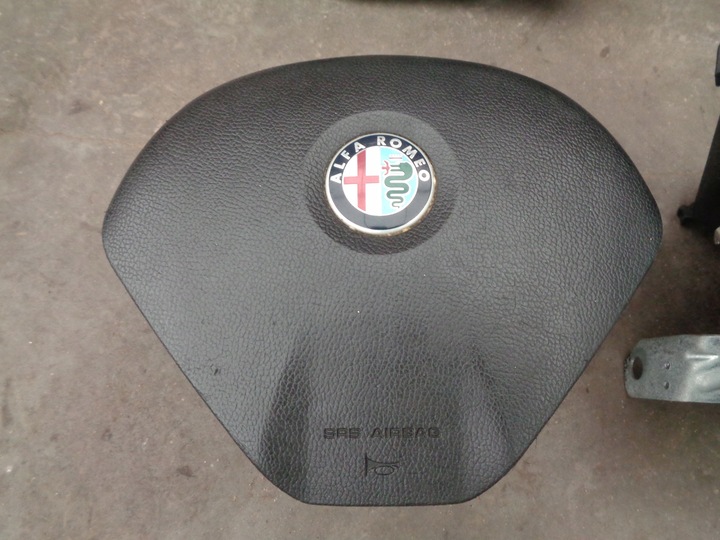 фото №6, Панель консоль подушки ремни alfa romeo mito 2008-