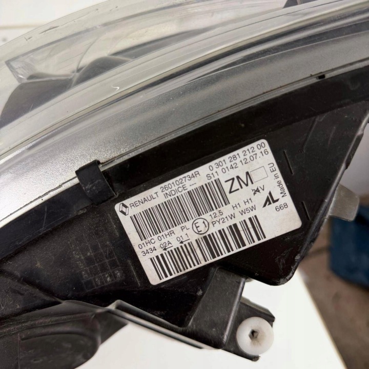 фото №16, Renault captur i фара фара правая перед передняя oem номер 260102734r