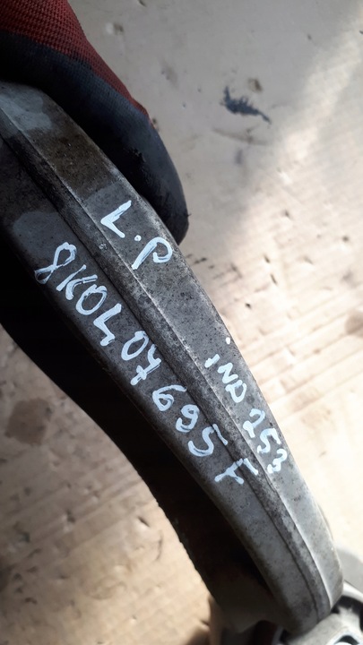 фото №6, A4 b8 рычаг левый нижний 8k0407695f a5 q5 s4 s5