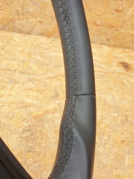 фото №5, Alfa romeo stelvio кермо мультифункція