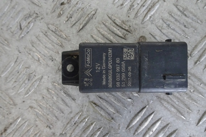 фото №1, Opel grandland x реле свічок розжарювання 1.6 hdi 17-