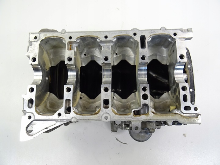 фото №10, Mazda cx-5 2.0 бензин поддон масляная carter aluminiowy полублок pe0110382