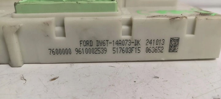 фото №1, Коробка предохранителей модуль bsi ford focus iii c-max ii dv6t-14a073-dk