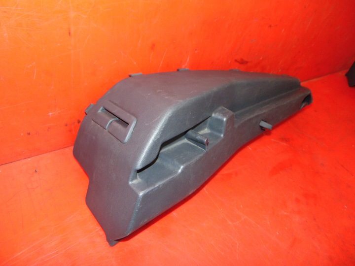 фото №9, Peugeot 3008 i t84 кріплення полиці багажника l+p