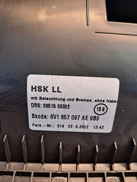 фото №8, Бардачок панелі skoda fabia iii 6v1857097ae