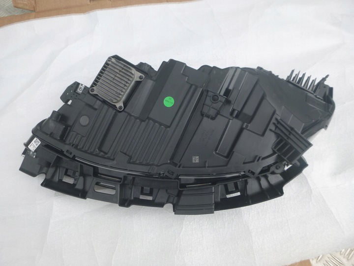 фото №7, Tesla модель 3 рестайлинг полный led фара правые 1760889-00-f org