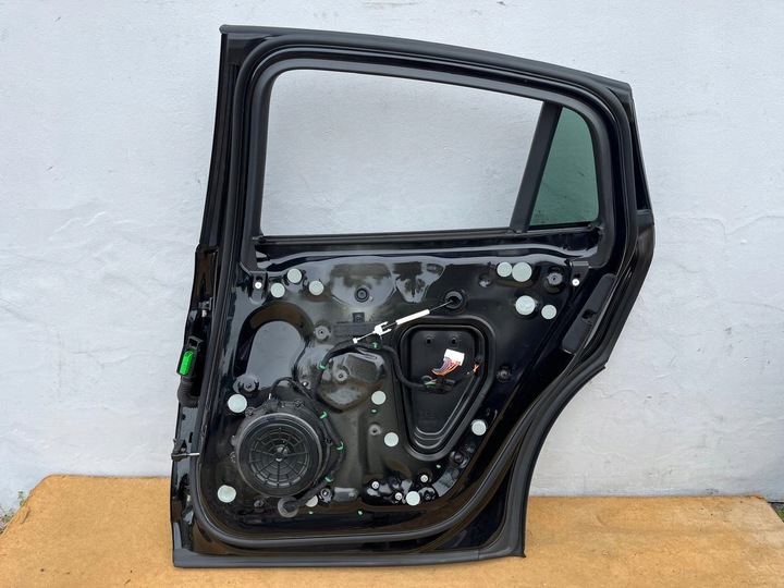 фото №6, Дверь правые задние porsche panamera 971 цвет lc9x pń